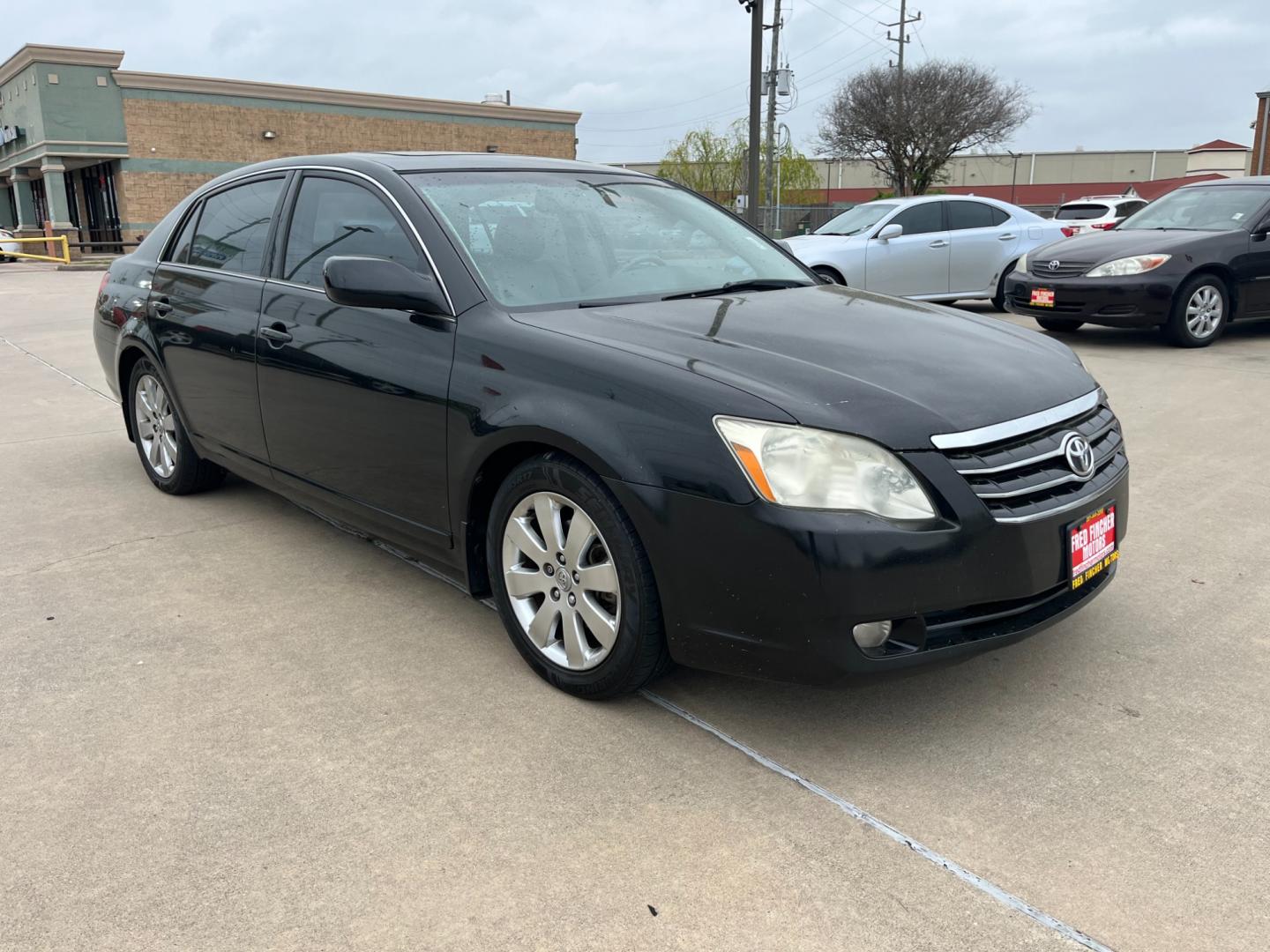 2006 Black /TAN Toyota Avalon Limited (4T1BK36B66U) with an 3.5L V6 DOHC 24V engine, 5-Speed Automatic Overdrive transmission, located at 14700 Tomball Parkway 249, Houston, TX, 77086, (281) 444-2200, 29.928619, -95.504074 - Photo#0